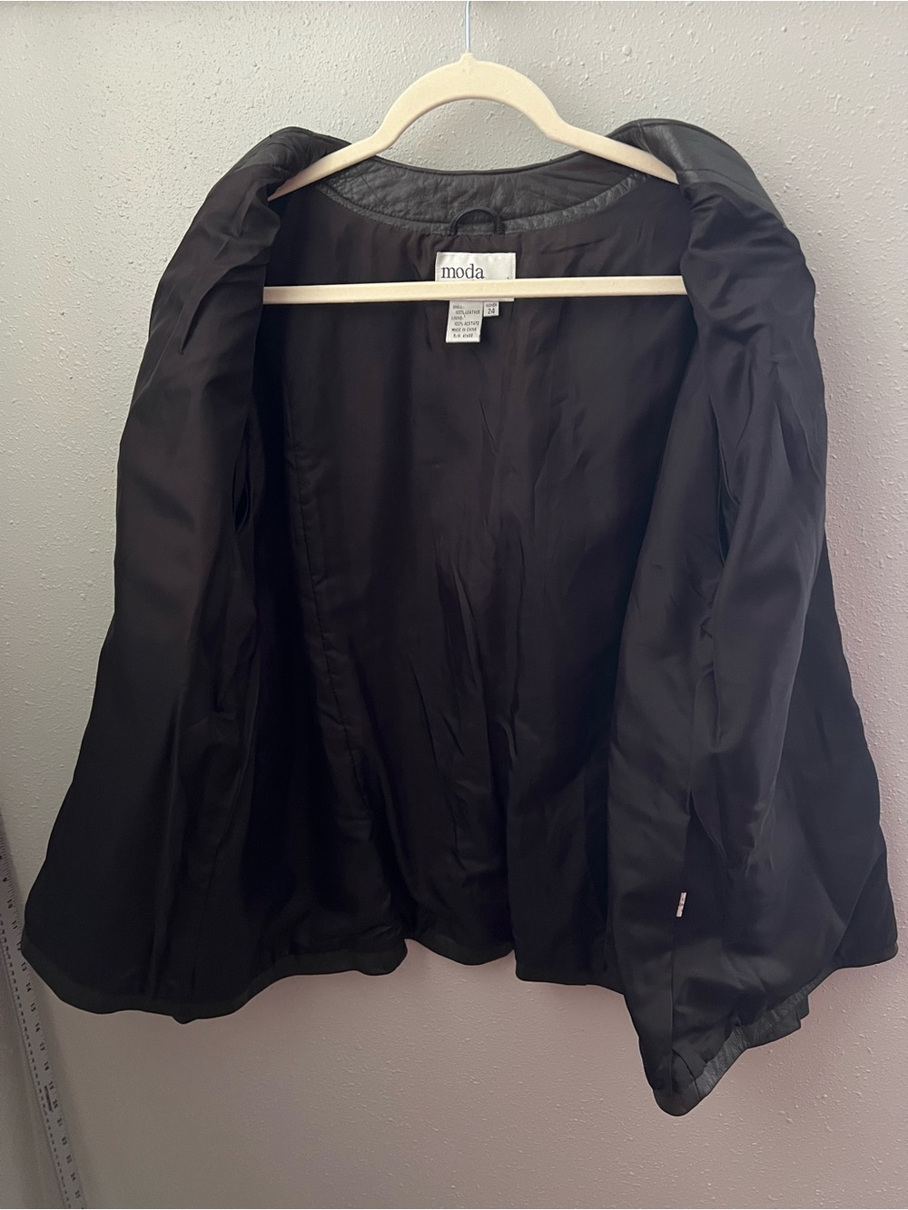 Moda Spiegel Classic Brown Leather Button Front Jacket with Gold Tone Buttons - Picture 3 of 12